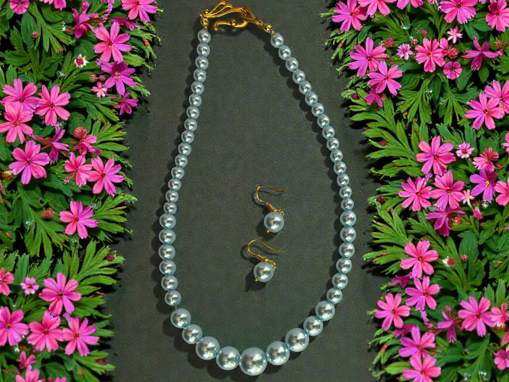 Crown Strand